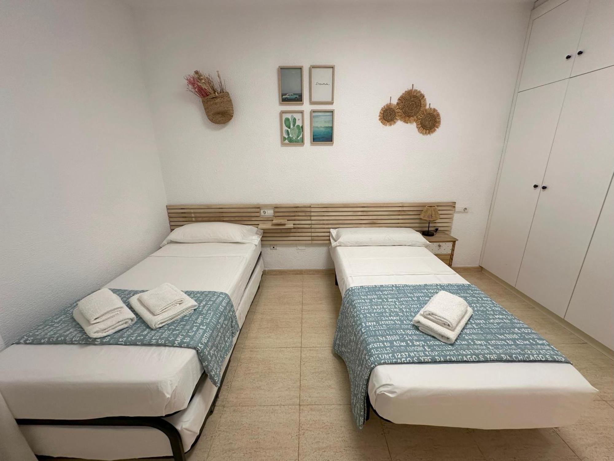 Alicante Beach And Center Exterior foto